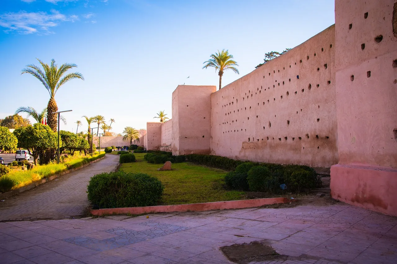une vue sur la ville de Marrakech au Maroc